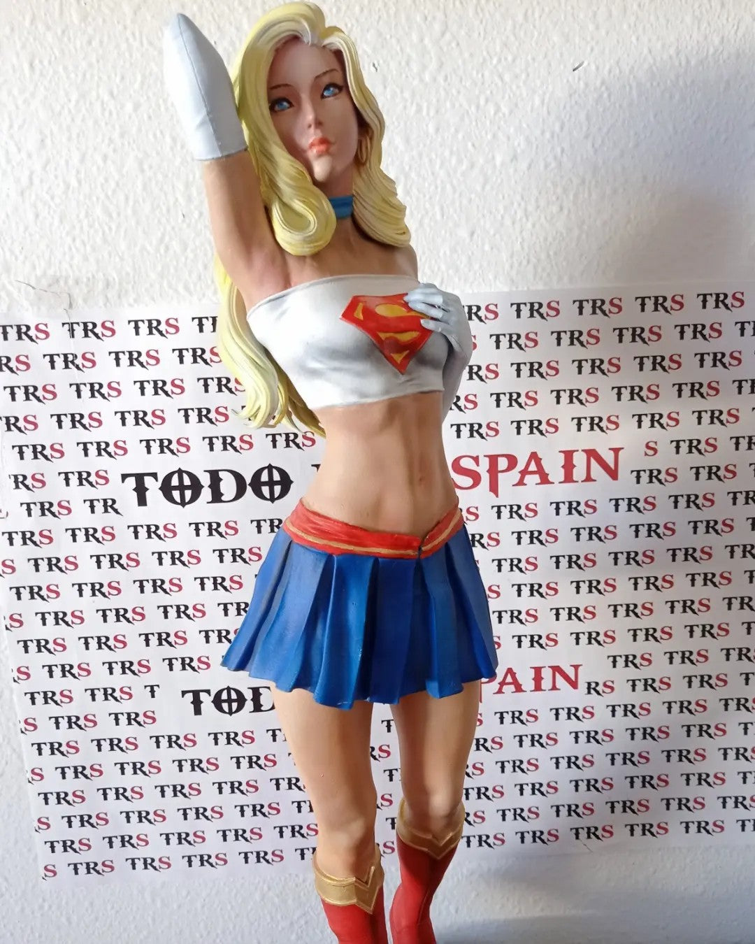 Supergirl 1/4