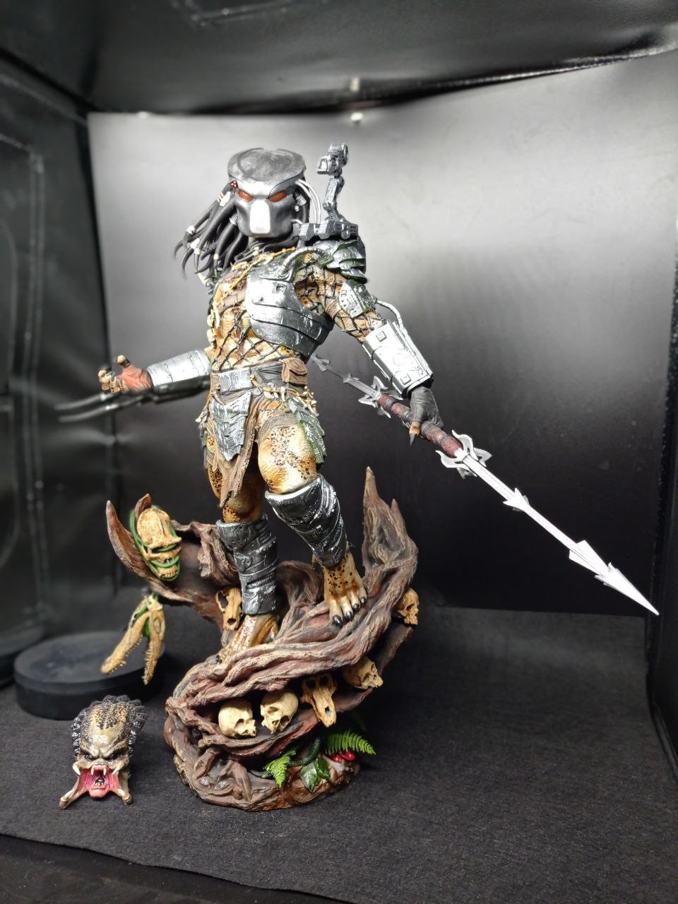 PREDATOR