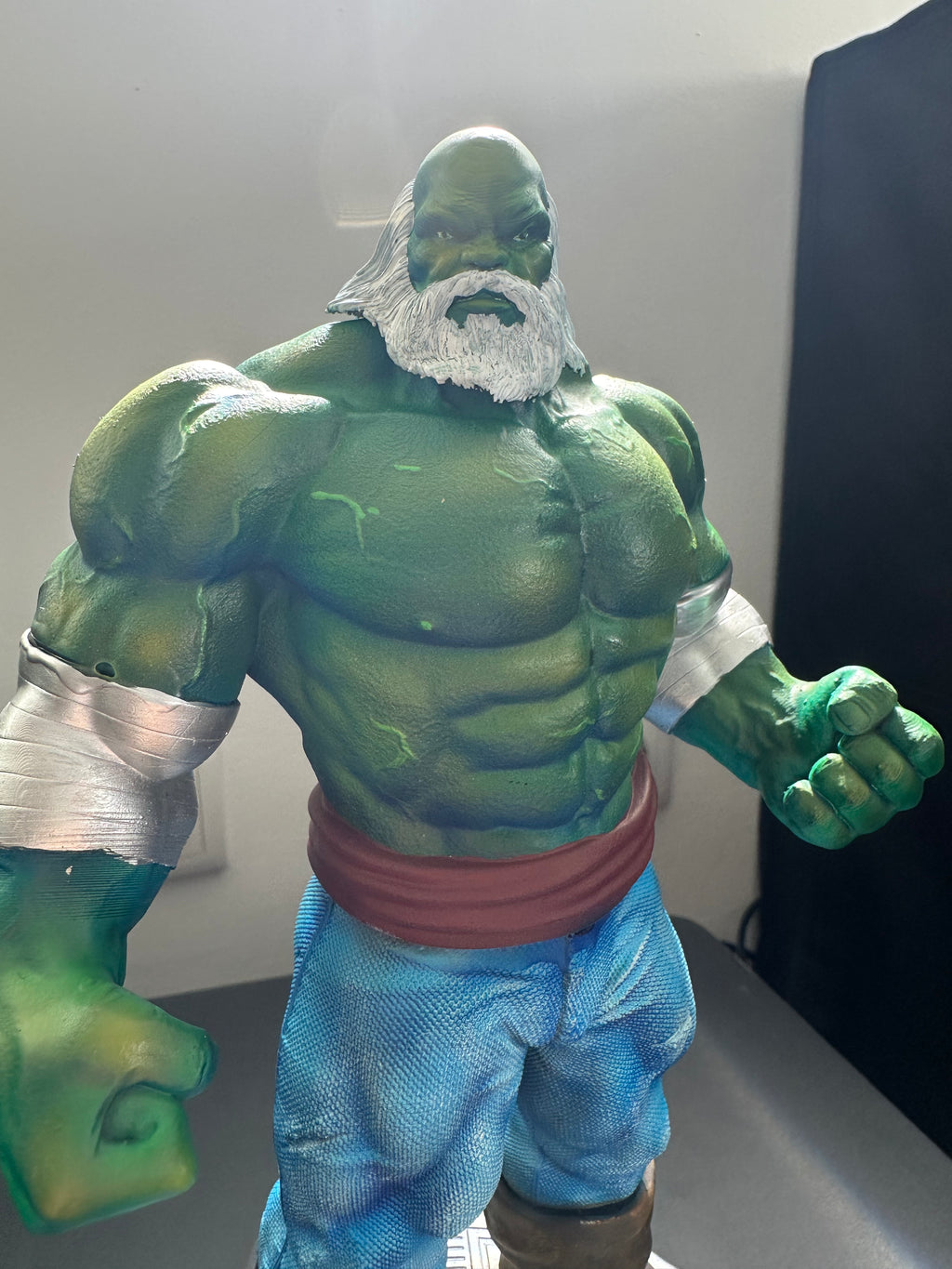Maestro Hulk 1/10