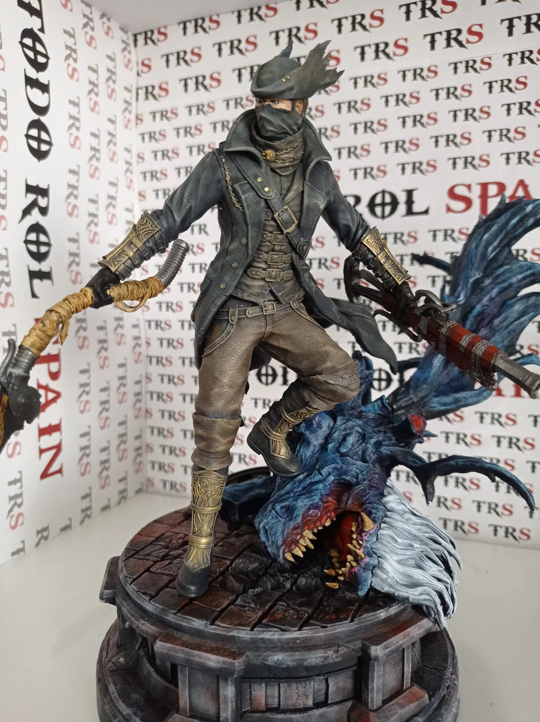 HUNTER BLOODBORNE