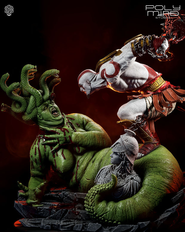 KRATOS VS GORGONA