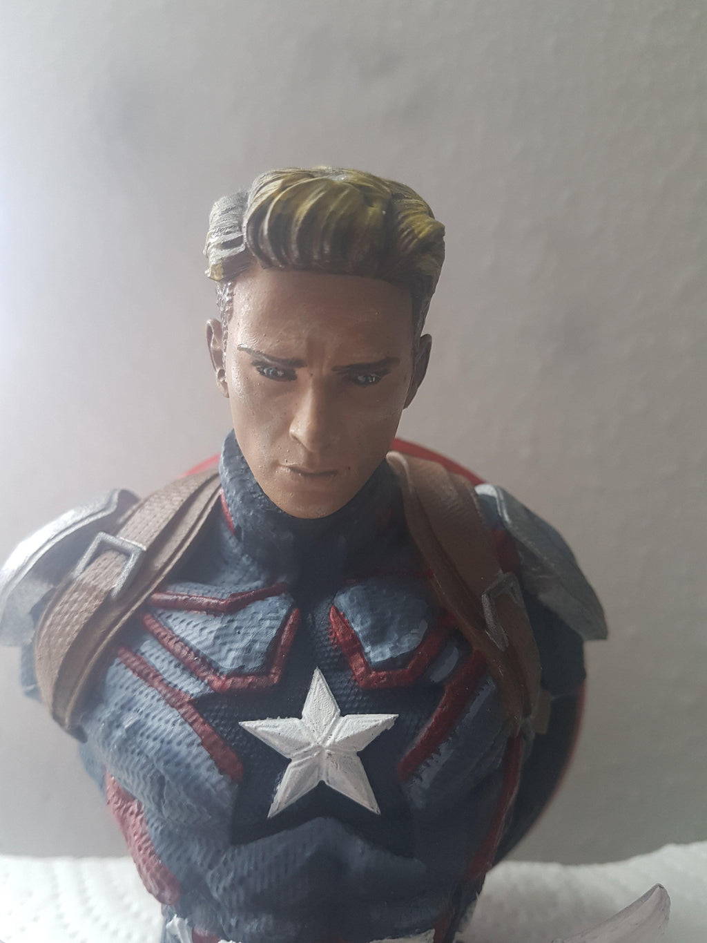 Busto Capitán pintado y montado 13cm - TODO ROL SPAIN 