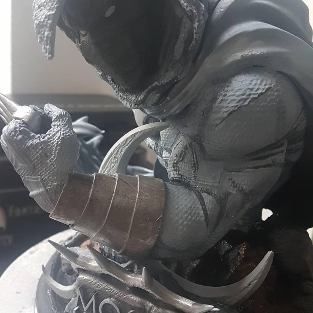 Busto Moon Knight pintado y montado 17cm - TODO ROL SPAIN 