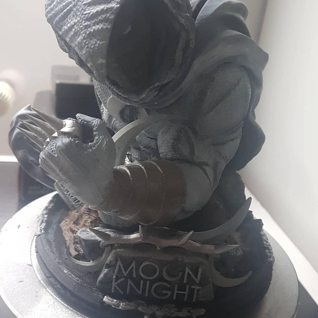 Busto Moon Knight pintado y montado 17cm - TODO ROL SPAIN 